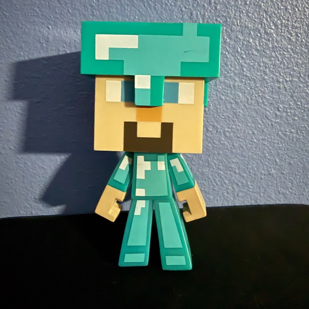 Minecraft Steve figurine